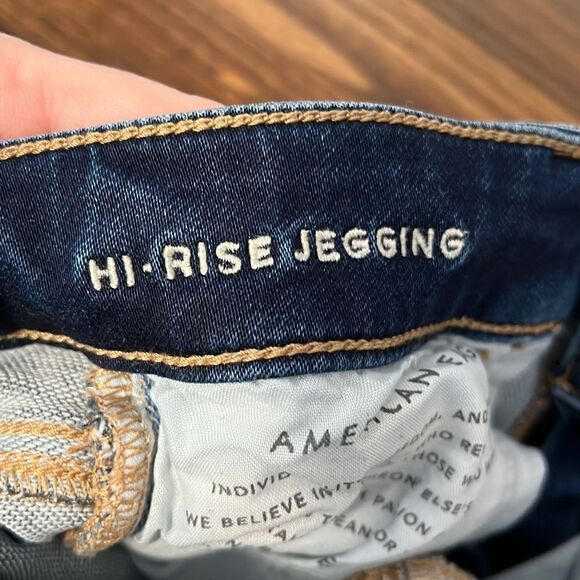 American Eagle Next Level Stretch Jeans Hi-Rise Jegging Dark Destroyed, 0 Short - Picture 11 of 11